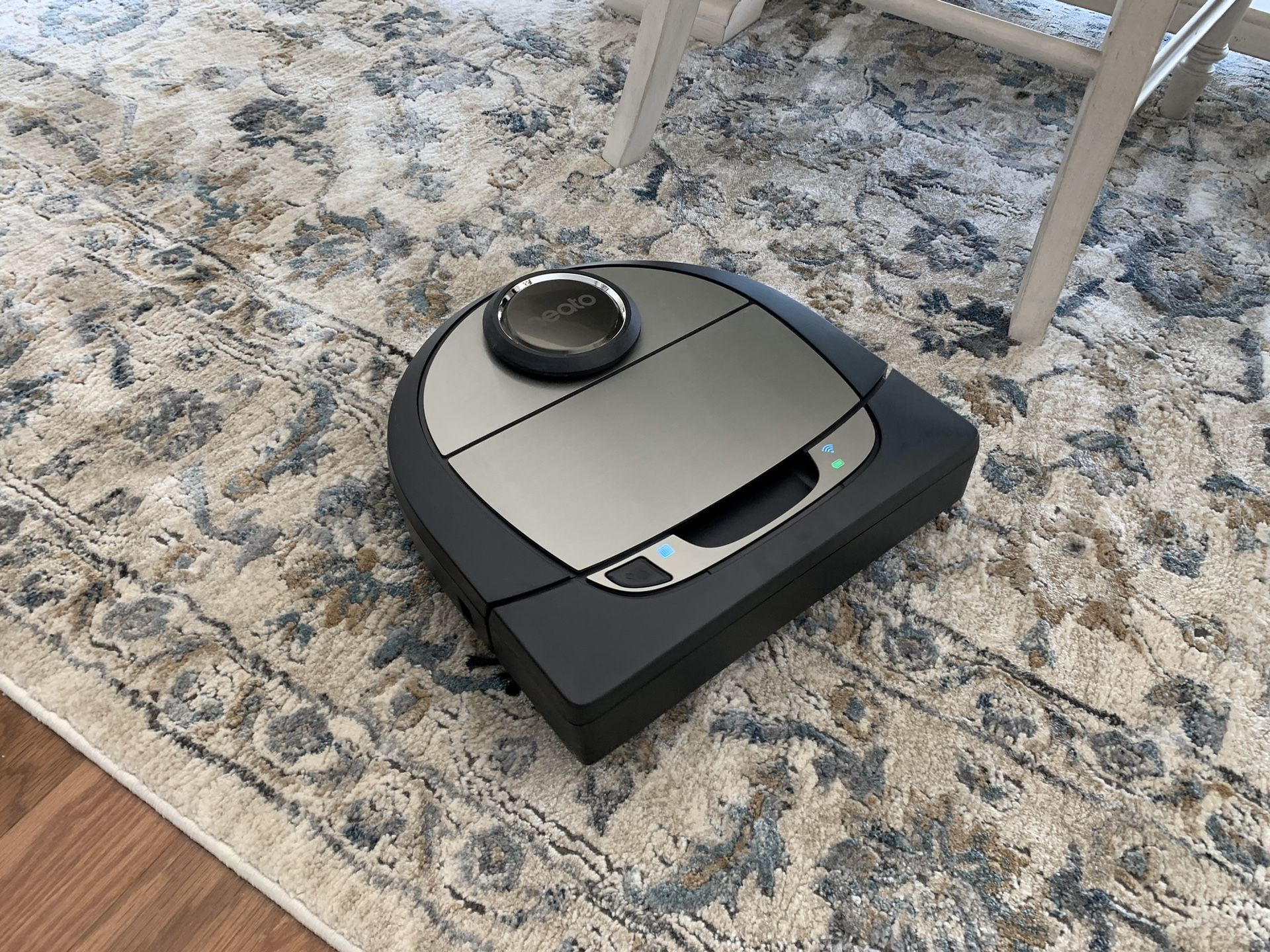 Neato Botvac D7 Connected robot vacuum