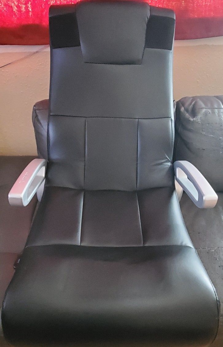 X ROCKER Gaming Chair