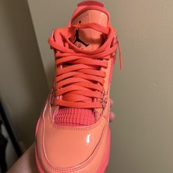 Hot Punch Jordan 4s Size 8