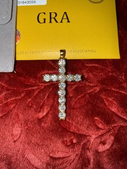 CROSS PENDANT