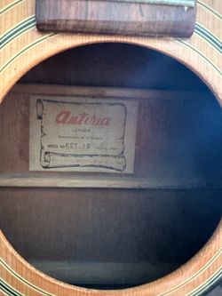 12 string Antoria