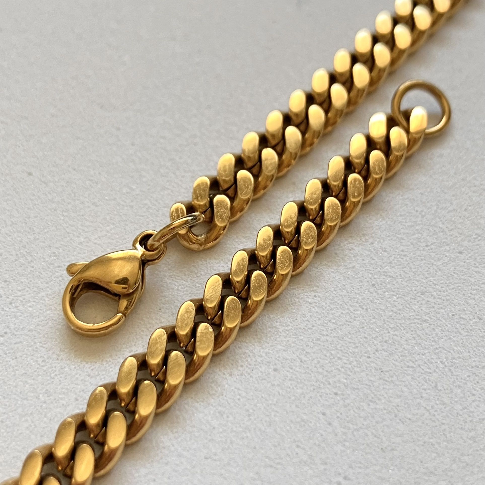 Gold-Plated Cuban Curb Chain / 5mm 22”
