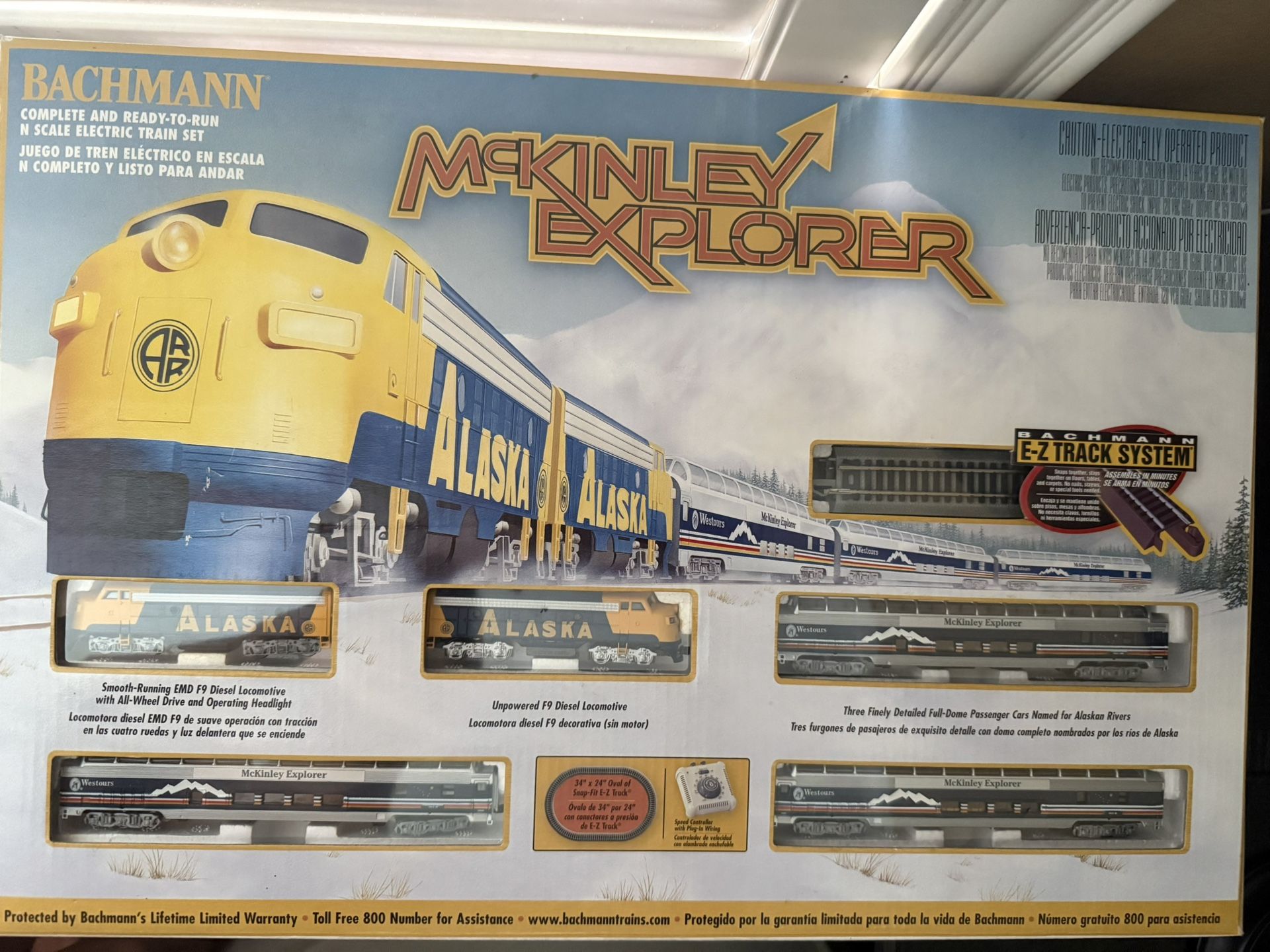 Bachman N Scale Alaska Mckinley Explorer Train Set 