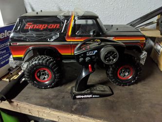 Snap on bronco.