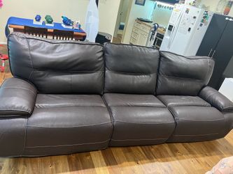 SPARTACUS - CHOCOLATE 6PC MODULAR POWER RECLINING SECTIONAL WITH POWER ADJUSTABLE HEADRESTS