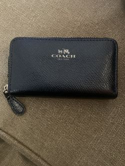 Coach wallet 2.25” x 4” —1 broken zipper- Dark Blue
