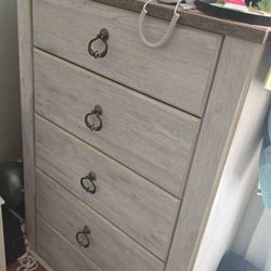5 Drawer Dresser