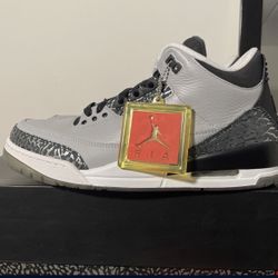 Wolf grey 3s on deals feet