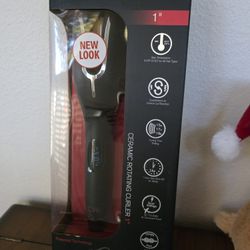 NEW- CHI SPIN N CURL CURLING IRON