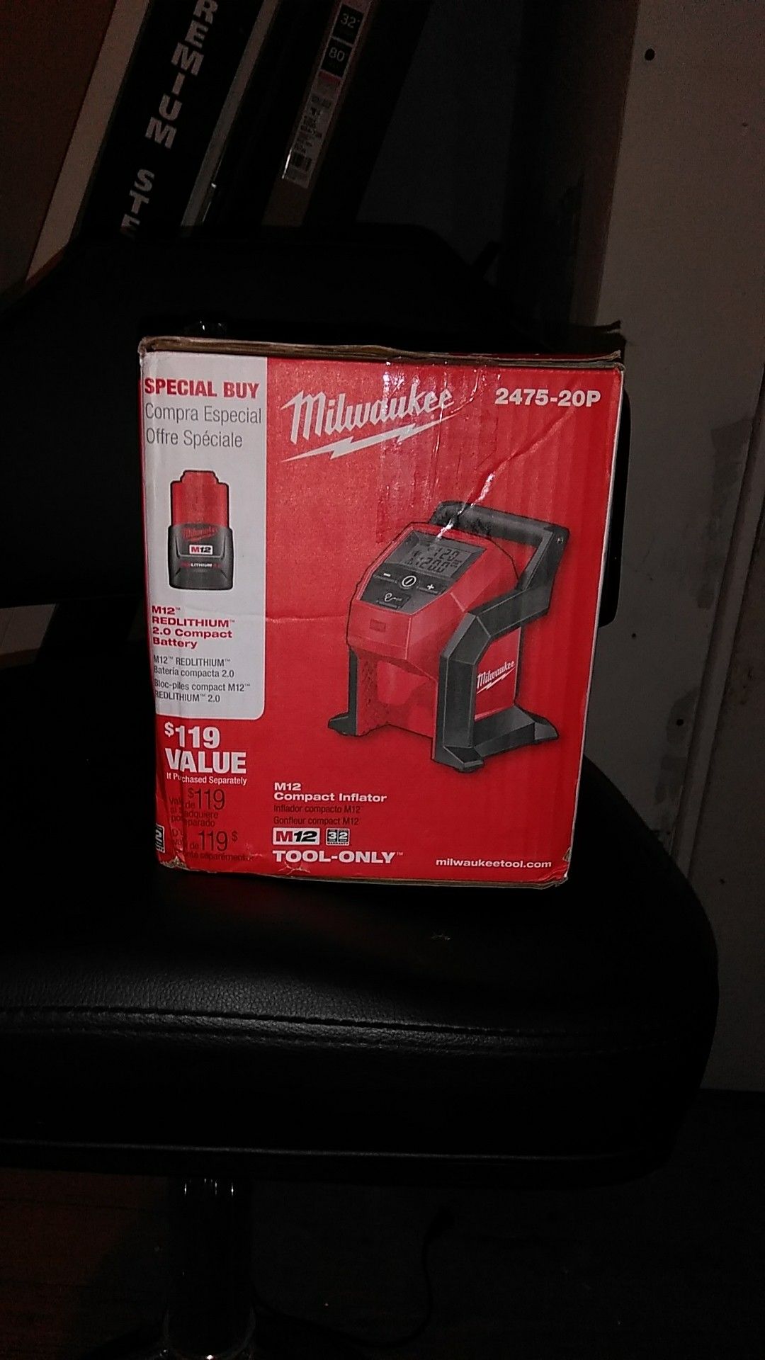 Milwaukee 2475-20P M12 12-Volt Lithium-Ion Cordless Compact Inflator with 2.0Ah Battery Bnib $70