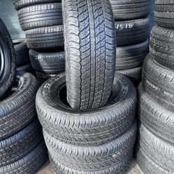 SET OF FOUR USED DUNLOP P265/70/17 98% TREAD LIFE