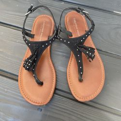 LADIES CHRISTIAN SIRIANO SANDALS SZ. 7 