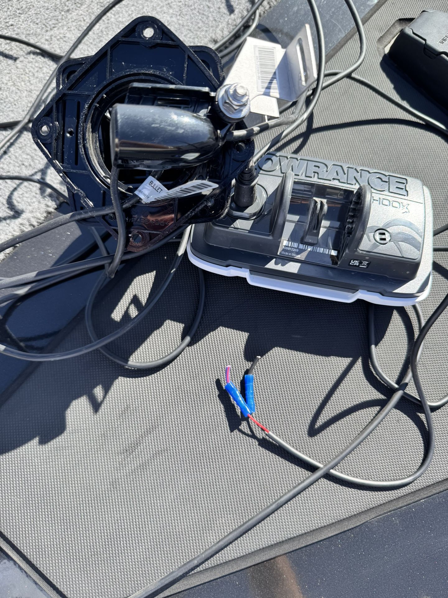 Lowrance Hook And Transducer