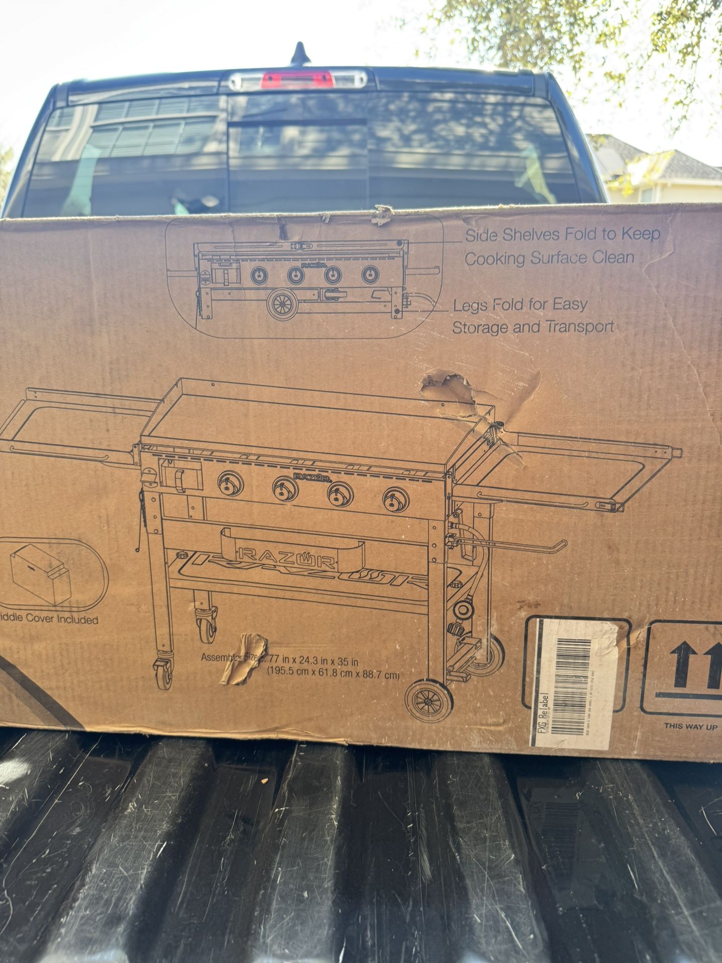 Razor 37” 4 Burner Gas Griddle With Shelves Brand New