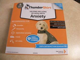 ThunderShirt Classic Anxiety & Calming Vest - Solid Grey -Size Small - 15-25 lbs.