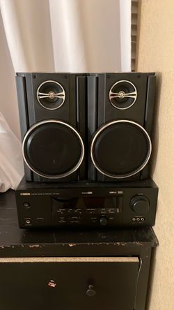 Yamaha stereo surround system