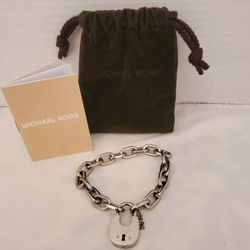 Michael Kors Braclet