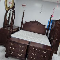 King Sizes Bed 