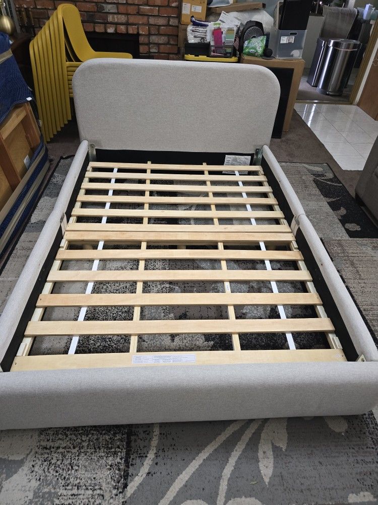 Nara
Full Bed  From Babbyletto  New 