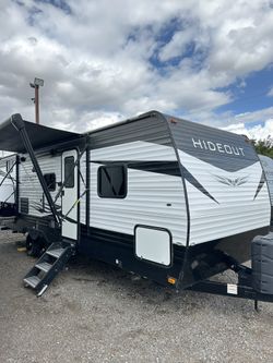 2021 Keystone Hideout