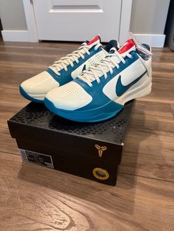 Kobe 6 Coconut Milk Spruce (Size 9M)