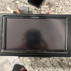 7 inch Alpine double din 250