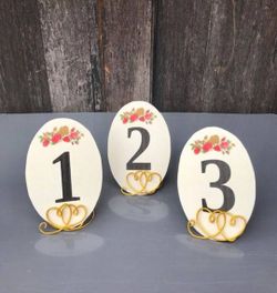 Heart table number holder