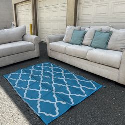 BEIGE COUCH & LOVESEAT W/ FREE DELIVERY 