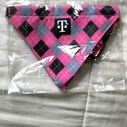 New  Adjustable Dog 🐕 Collar/Bandana 