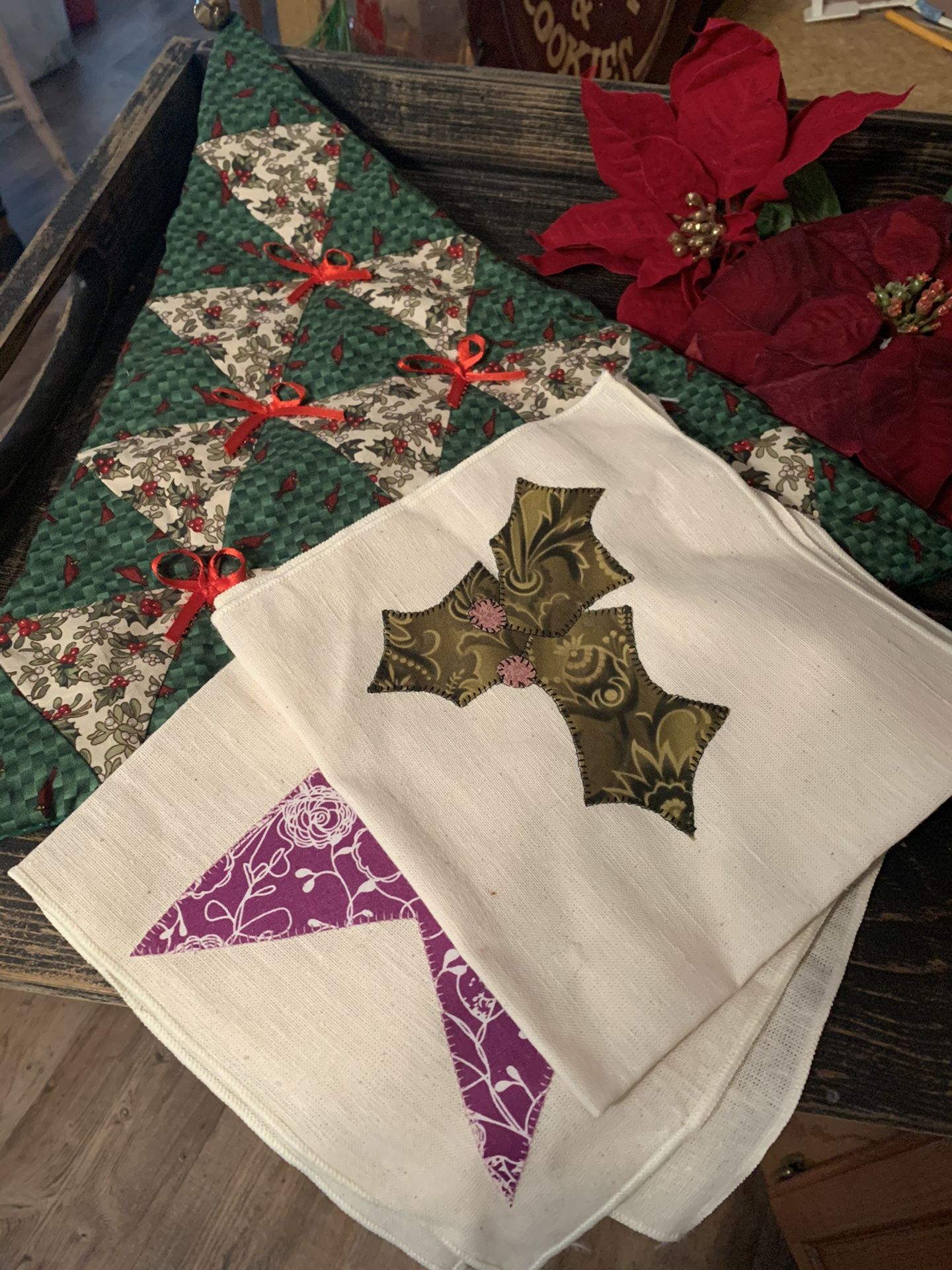 Holiday Tree Hanging and Napkins