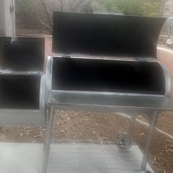 BBQ pit for sale just time for the 4th