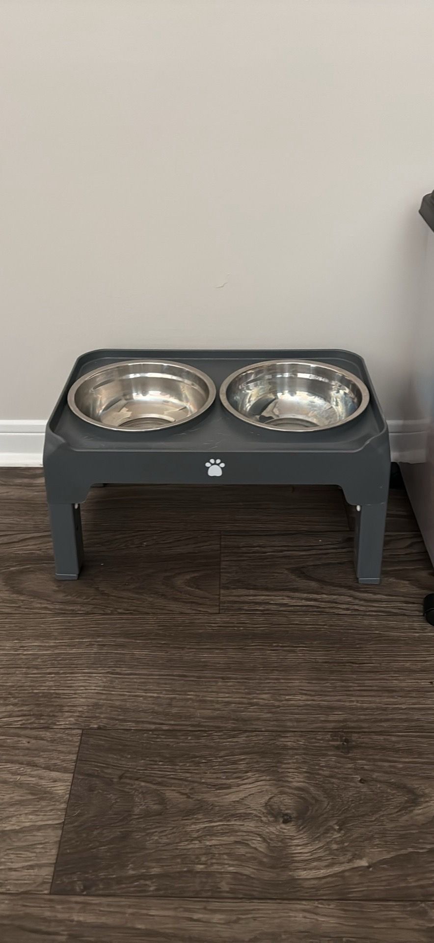 Dog bowls