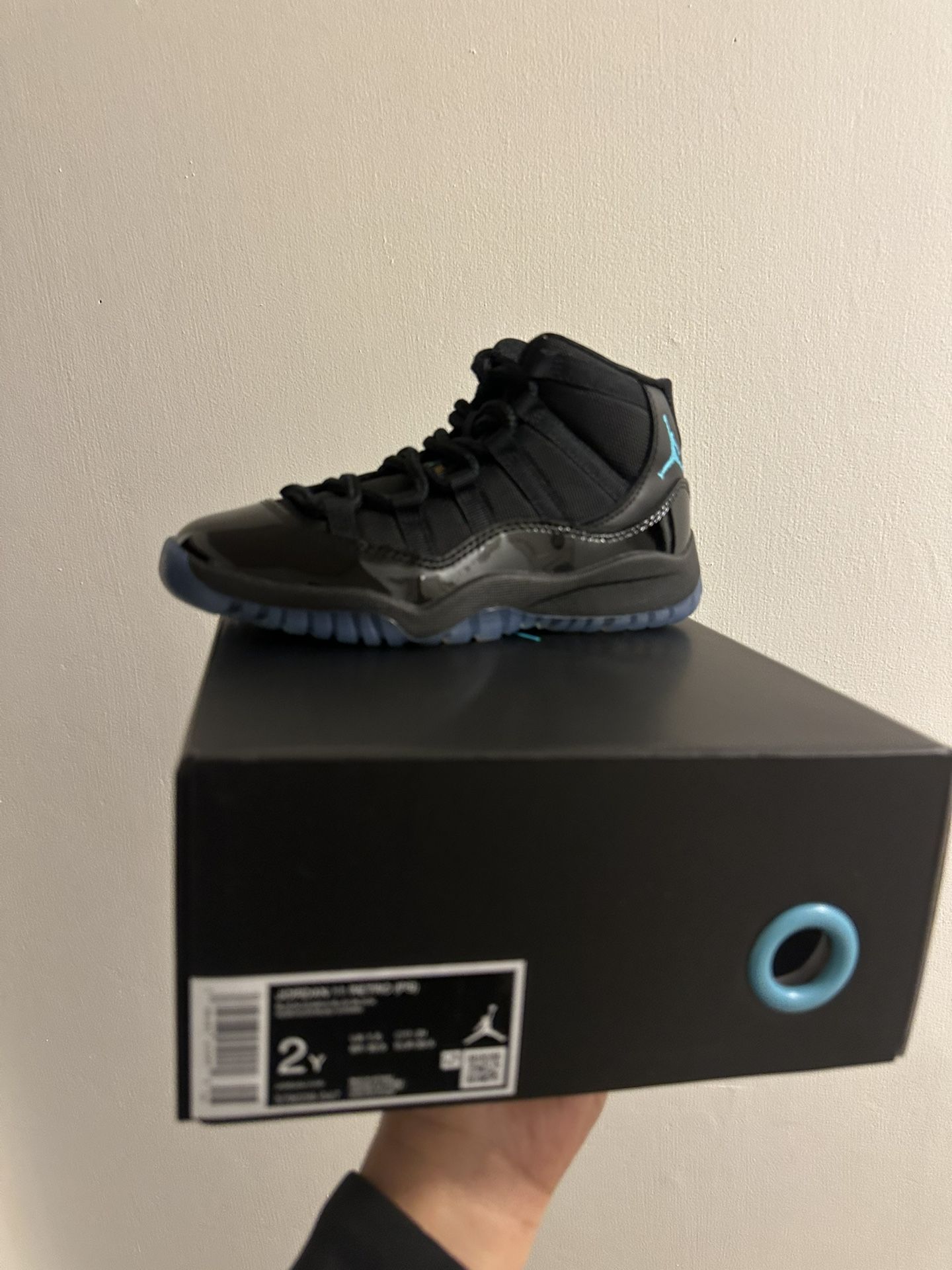 Jordan 11 Gamma kids PS size 2Y