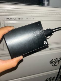 Seagate 2 TTB Portable External Hard Drive