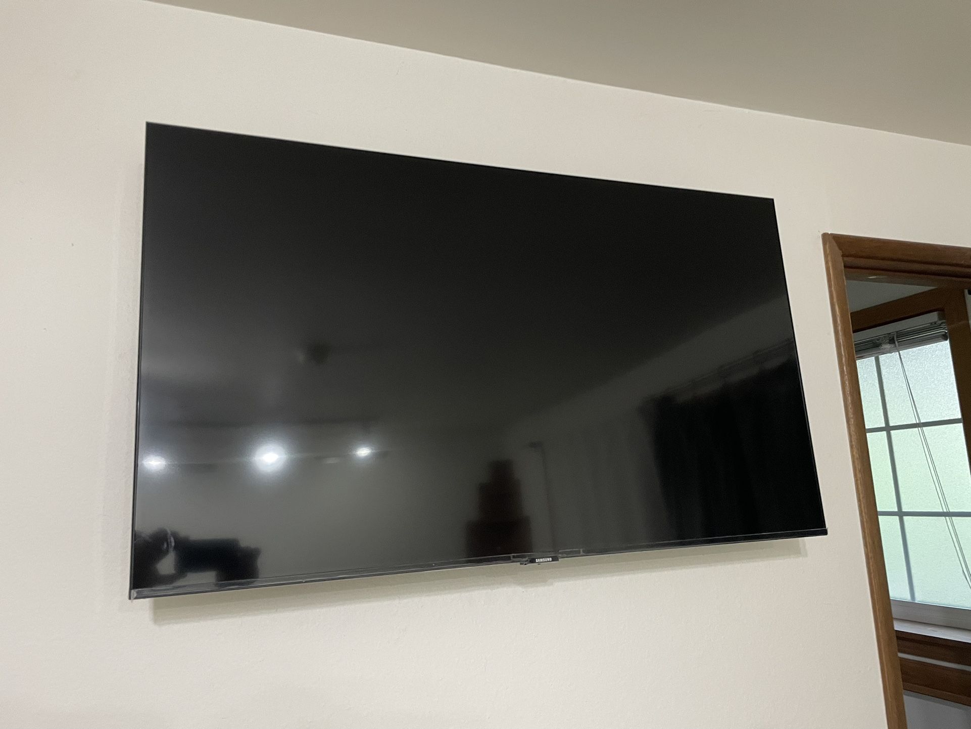 Samsung 43” Tv