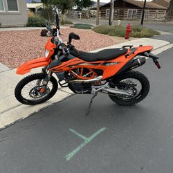 2023 KTM 690 Enduro R