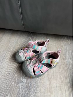 Keen sandal toddler size 5