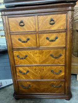 TALL DRESSER 5 DRAWERS/ GAVETERO ALTO 5 GAVETAS