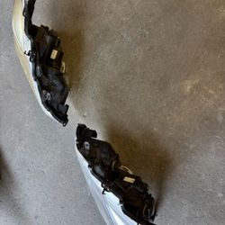 altima head light pair