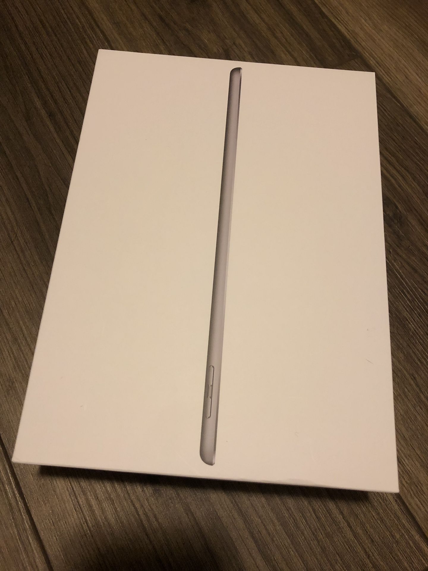 iPad (5th gen), 128 fb