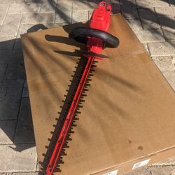 Craftsman Reciprocating 22"  Hedge Saw Used Once  ,Home Sold And Could Not Take With