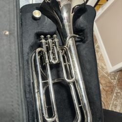 Euphonium *NOT CHARCHETA* 