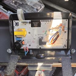 Raypak Circuit Board With Bezel