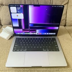 Late 2023 MacBook Pro 14”  M2 Pro , 16gb Ram,512GB SSD, 30 Cycles 100% Battery Life