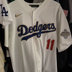 Roki Sasaki 2026 Gold Collection Jersey Medium 