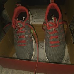 Reebok shoes 8.5W