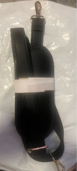 Strap briefcase shoulder