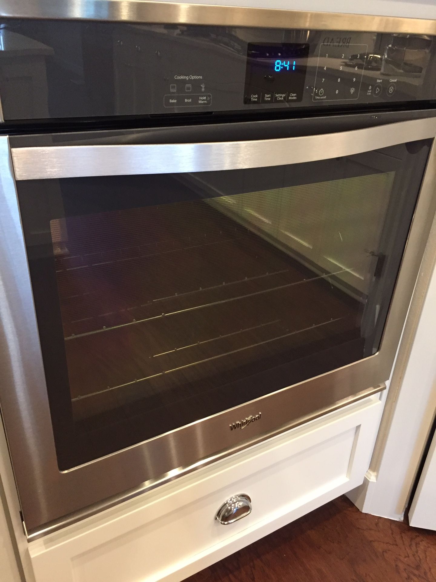 Whirlpool (#WOS92ECOAS) Stainless Steel 30” Stainless Steel Wall Oven.