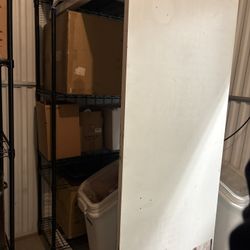 WHITE PROTABLE. PERFECT HEIGHT AND LENGTH