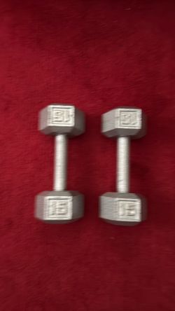2 15 lb dumbbells